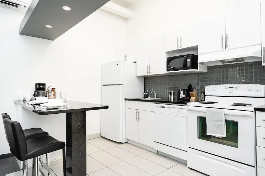 Σπίτι διακοπών Premium 2Bd Loft Dt Heated Parking Rooftop Patio Bbq Gym Coffee Γουίνιπεγκ Καναδάς