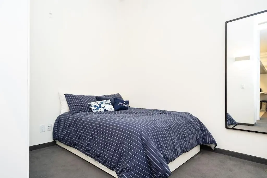 Σπίτι διακοπών Premium 2Bd Loft Dt Heated Parking Rooftop Patio Bbq Gym Coffee Γουίνιπεγκ