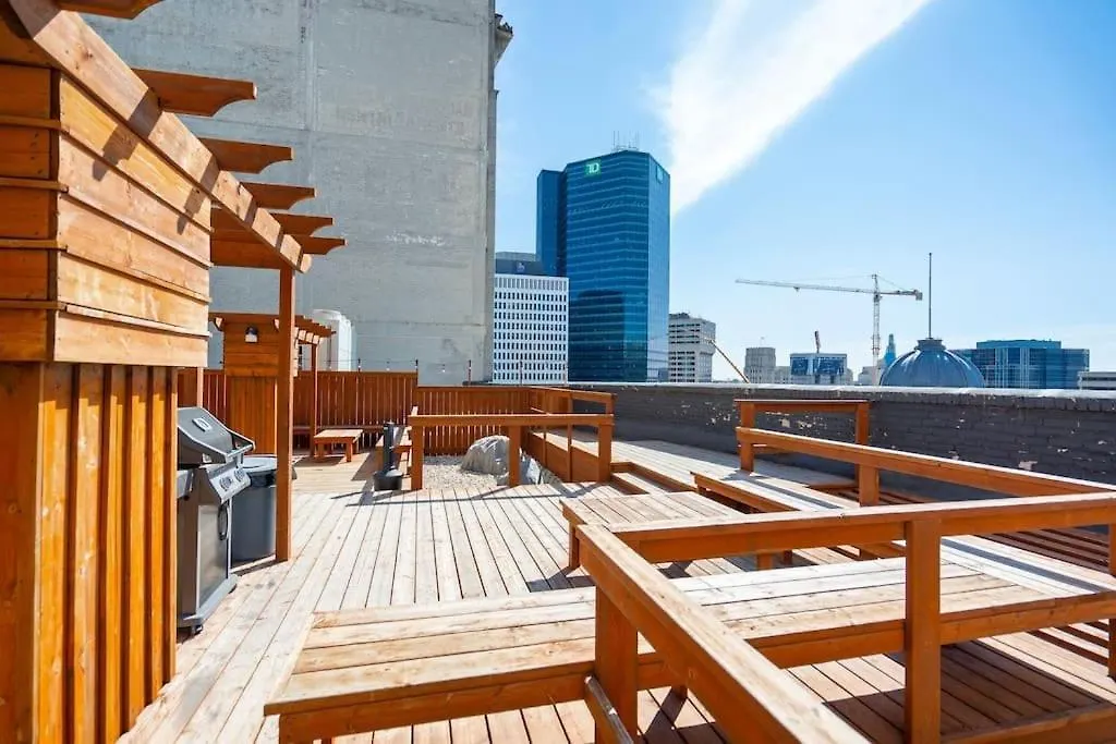 Premium 2Bd Loft Dt Heated Parking Rooftop Patio Bbq Gym Coffee Γουίνιπεγκ Σπίτι διακοπών